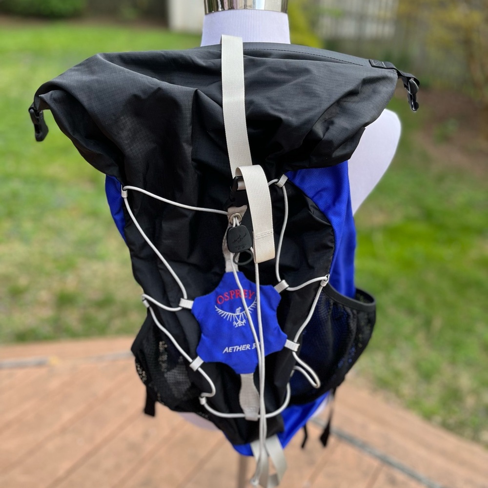 Osprey Aether Backpack 30 Liter Zip Pocket Blue 30L